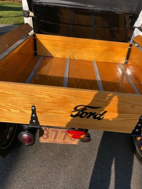 Ford Model T 1922 image number 31