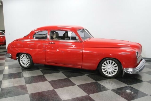 Lincoln Cosmopolitan 1949 image number 40