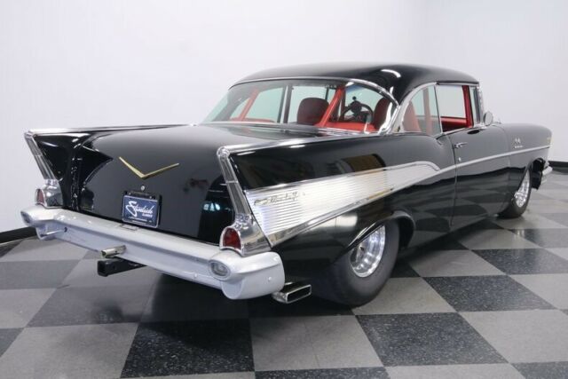 Chevrolet Bel Air/150/210 1957 image number 13