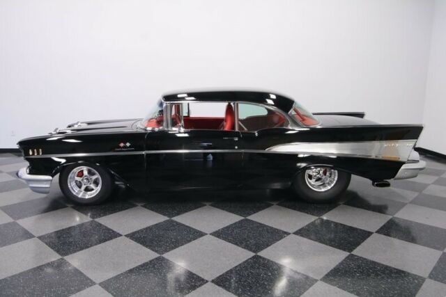 Chevrolet Bel Air/150/210 1957 image number 26