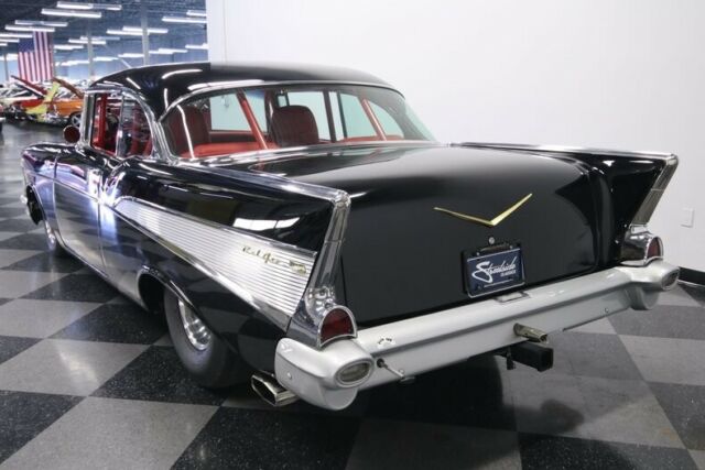 Chevrolet Bel Air/150/210 1957 image number 9