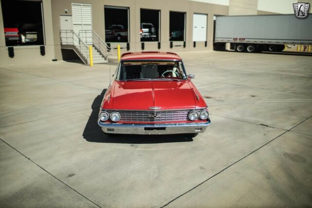 Ford Galaxie 1962 image number 45