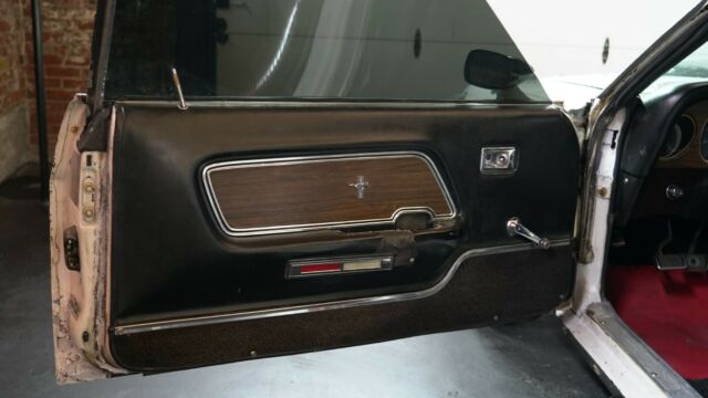 Ford Mustang 1969 image number 13
