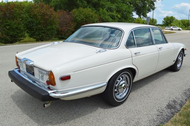 Jaguar XJ12 1979 image number 8