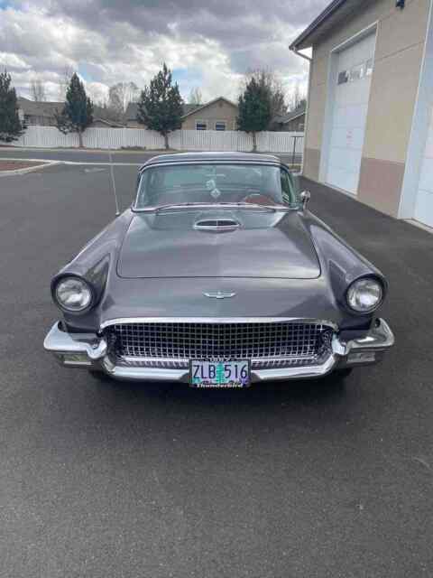 Ford Thunderbird 5.1 1957 image number 24