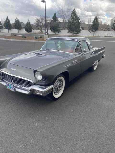 Ford Thunderbird 5.1 1957 image number 8