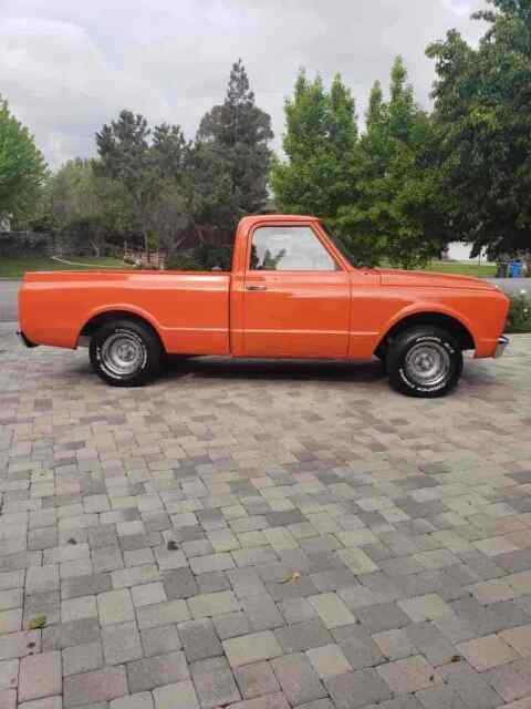 Chevrolet C-10 1967 image number 18