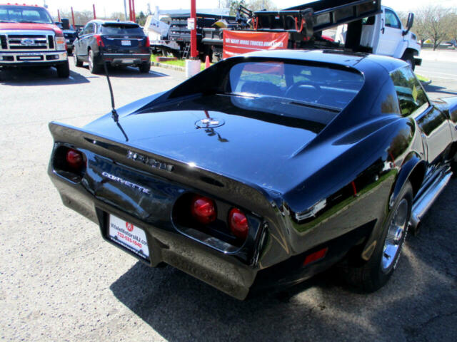 Chevrolet Corvette 1975 image number 5