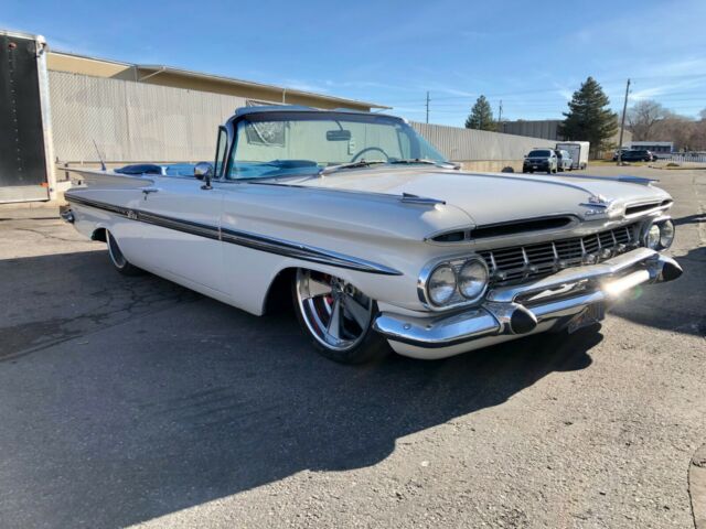 Chevrolet Impala 1959 image number 19