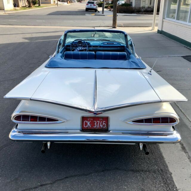 Chevrolet Impala 1959 image number 8