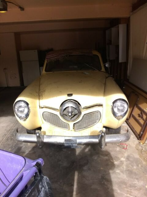 Studebaker Champion 1950 image number 2