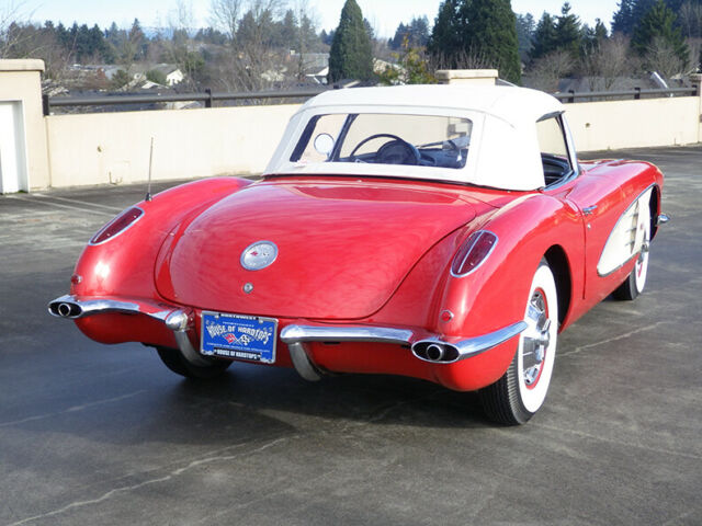 Chevrolet Corvette 1959 image number 29