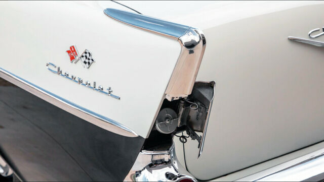 Chevrolet Bel Air/150/210 1957 image number 32