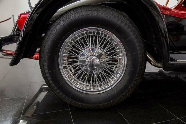 Excalibur SSK Roadster 1967 image number 40