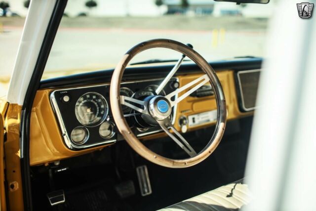 Chevrolet C-10 1972 image number 11