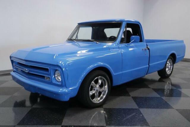 Chevrolet C-10 1967 image number 21