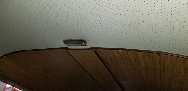 Volkswagen bus 1969 image number 14