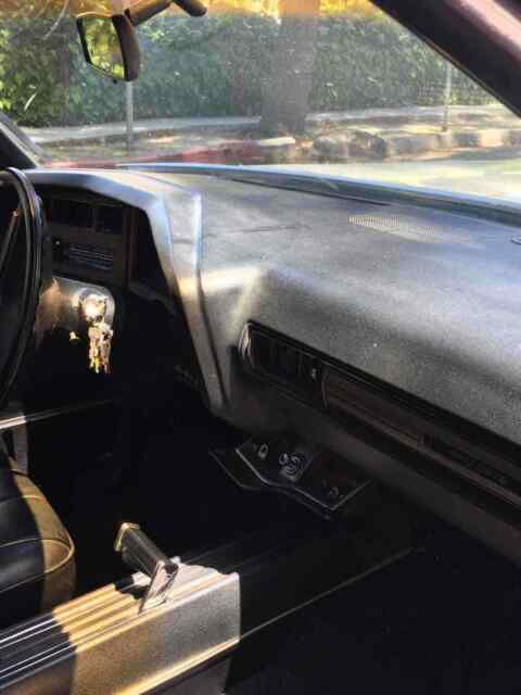 Buick Riviera 1973 image number 4