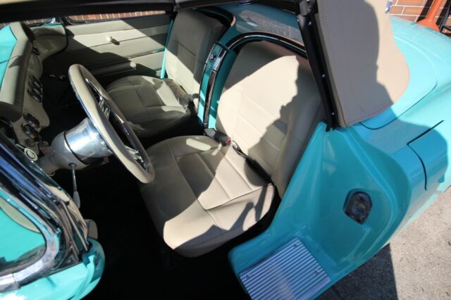 Chevrolet Corvette 1957 image number 14