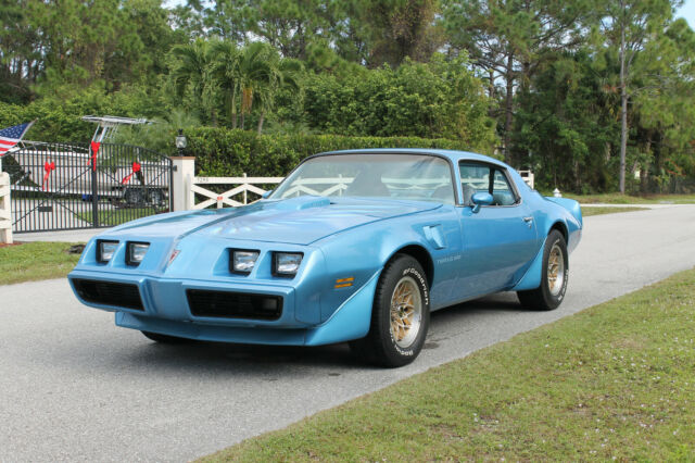Pontiac Firebird 1979 image number 21