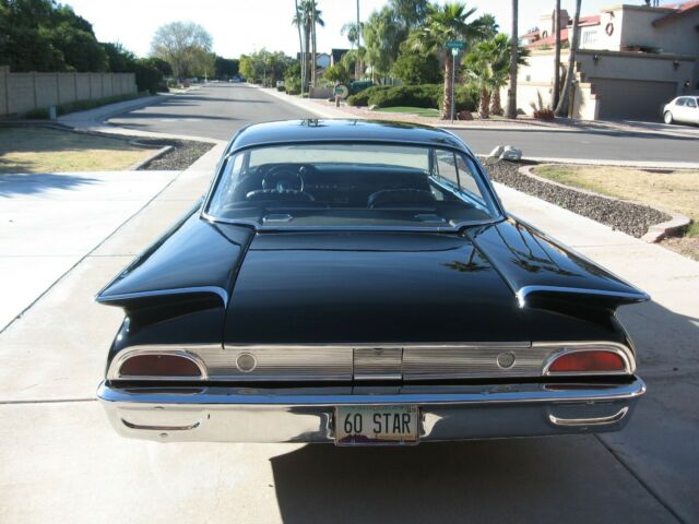 Ford Galaxie 1960 image number 3