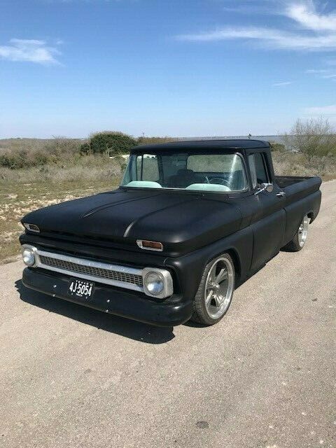 Chevrolet C-10 1962 image number 2