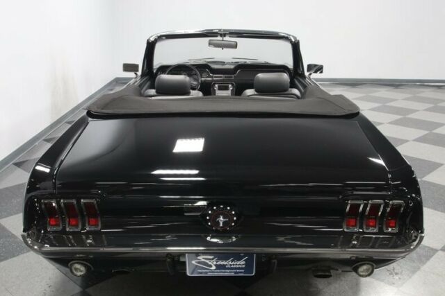 Ford Mustang 1967 image number 11