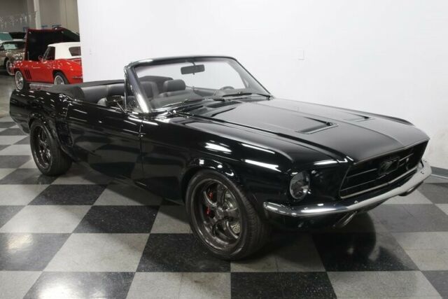 Ford Mustang 1967 image number 17