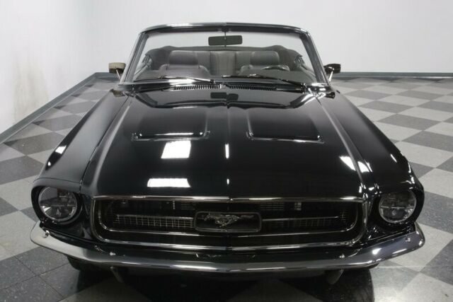Ford Mustang 1967 image number 19