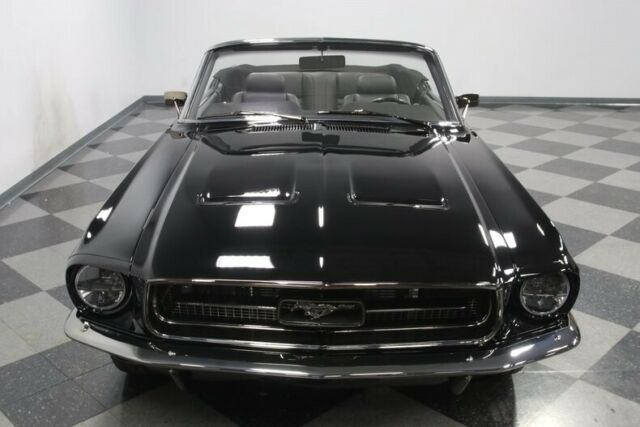 Ford Mustang 1967 image number 21