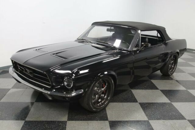 Ford Mustang 1967 image number 23