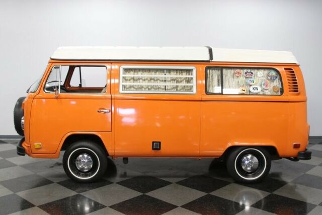 Volkswagen Bus/Vanagon 1973 image number 26