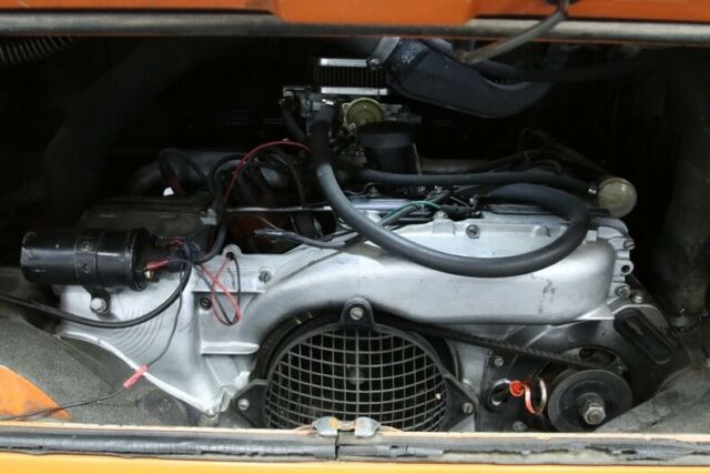 Volkswagen Bus/Vanagon 1973 image number 27