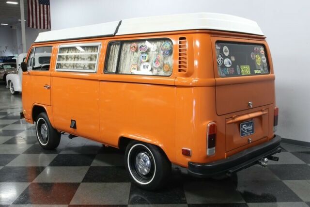 Volkswagen Bus/Vanagon 1973 image number 33