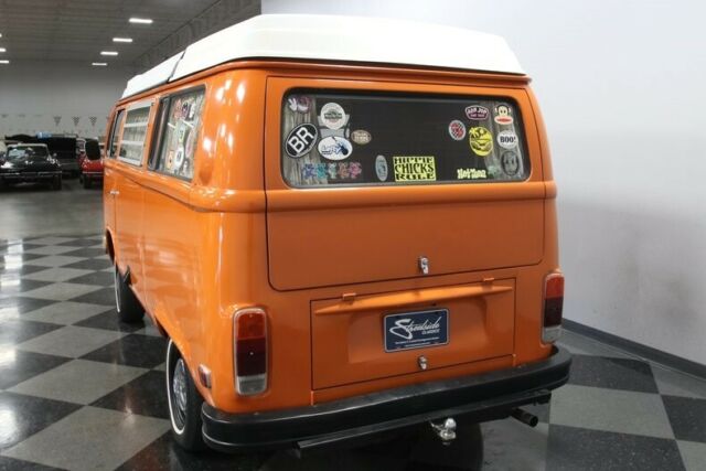 Volkswagen Bus/Vanagon 1973 image number 34