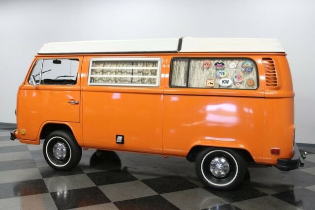 Volkswagen Bus/Vanagon 1973 image number 8