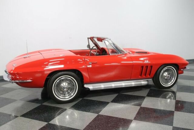 Chevrolet Corvette 1966 image number 38