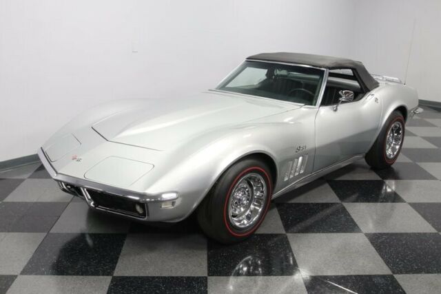 Chevrolet Corvette 1968 image number 23