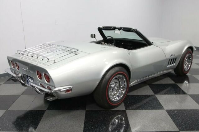 Chevrolet Corvette 1968 image number 37
