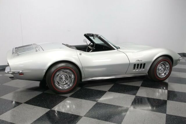 Chevrolet Corvette 1968 image number 38
