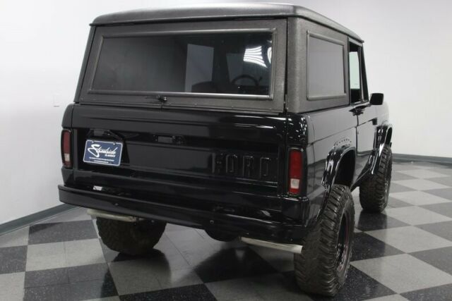 Ford Bronco 1975 image number 12