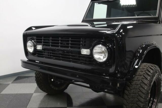 Ford Bronco 1975 image number 23