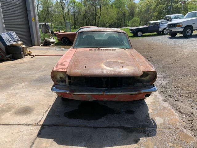 Ford Mustang 1965 image number 2
