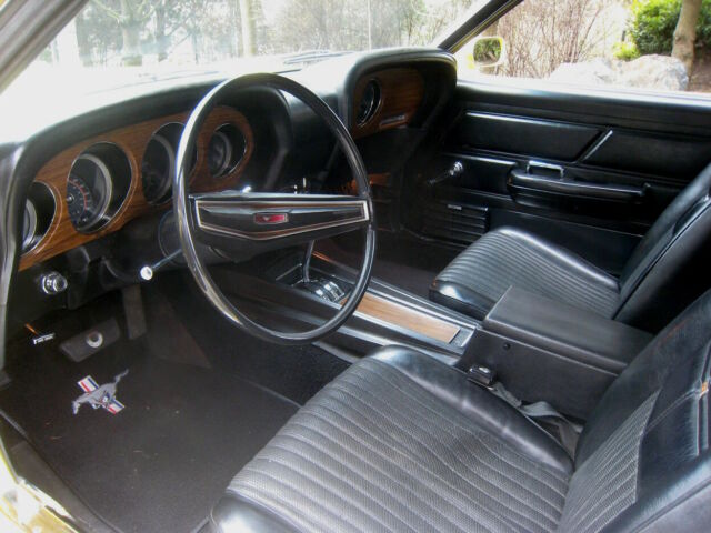 Ford Mustang 1970 image number 14