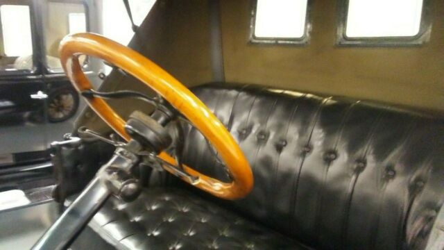 Ford Model T 1924 image number 28