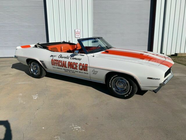 Chevrolet Camaro 1969 image number 29