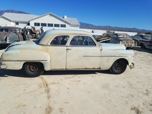 Dodge Coronet 1950 image number 2