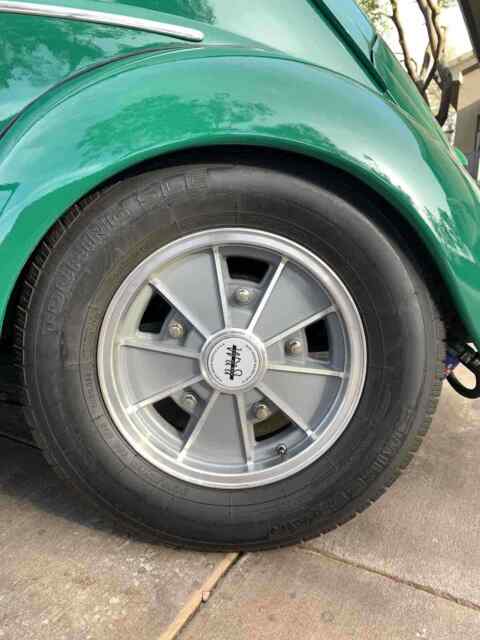 Volkswagen Beetle (Pre-1980) 1961 image number 13