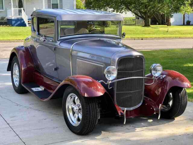 Ford Model A - 5 Window Coupe 1931 image number 0