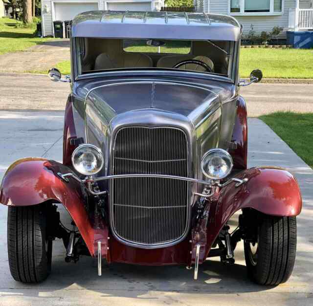 Ford Model A - 5 Window Coupe 1931 image number 1